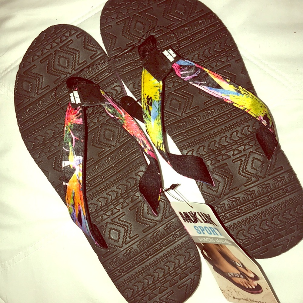 MUK LUK Sandals/flip flops